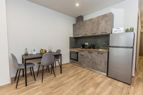 keittiö, Raise Athens Metro Apartments in Dafni