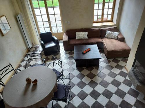 Gite du Bois de la Salle in โปลเคร็ก ซูร์ อูเฌอนง