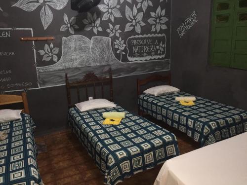 1 double bed, 3 twin beds