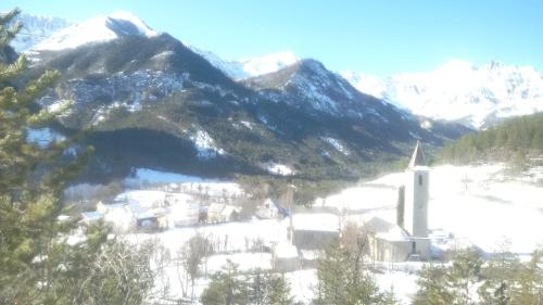 Le Relais des Cavaliers in 格拉斯市中心