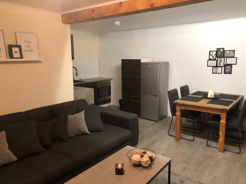 Wesermarsch, Apartment mit zwei Schlafzimmern, Gästehaus, Stedinger Landhotel in Berne, Deutschland
