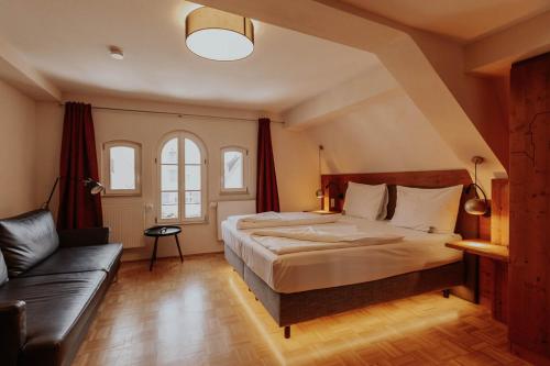 Hotel Gasthaus zur Sonne - image 12