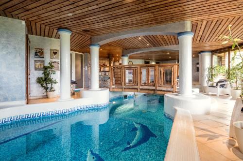 Private Villa with indoor pool