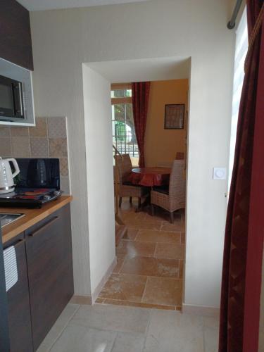 Les Deux Tilleuls in Beaumes De Venise