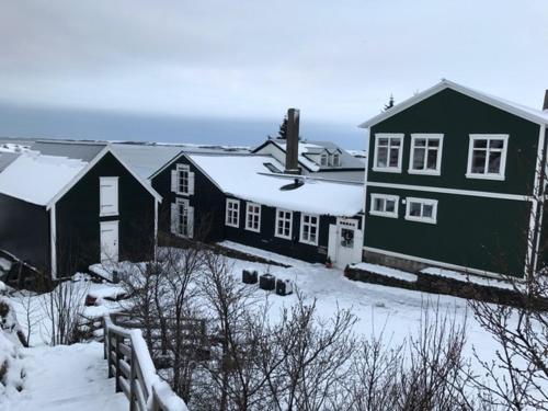 Englendingavík Homestay - Accommodation - Borgarnes