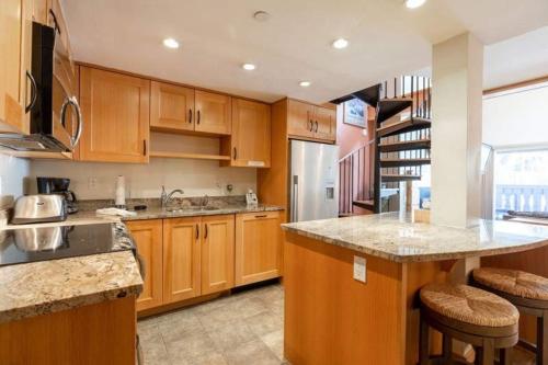 Condo with Hot Tub Free Garage Parking, Vail (foto 4)