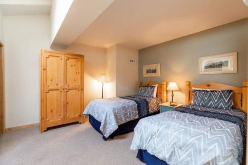 Condo with Hot Tub Free Garage Parking, Vail (foto 9)