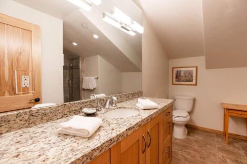 Condo with Hot Tub Free Garage Parking, Vail (foto 10)