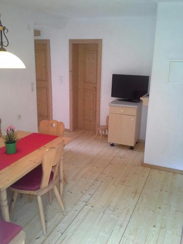 Bauernhof Alfaierhof Two- Bedroom Apartment - Annex