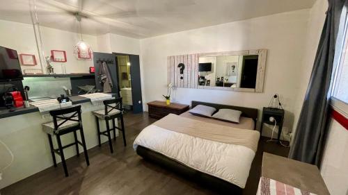 Studio Cocooning hauteur de Saint-Raphael in Saint-Raphael