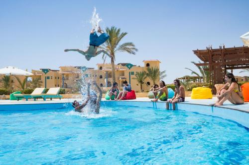 Swimming pool, Green Sudr Resort in Ras Sedr