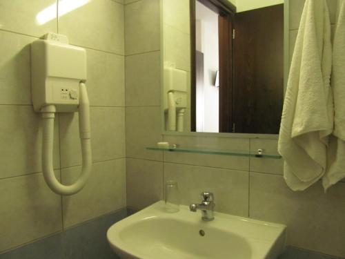 Rio Hotel - image 7