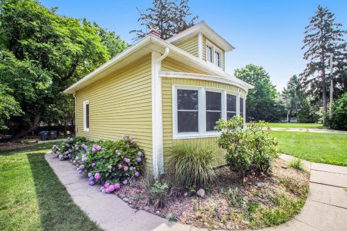 Hydrangea House