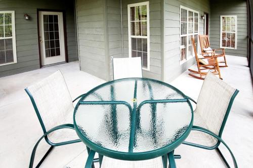 StoneBridge Hideaway