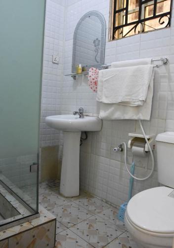 BisolaBisoye Executive Serviced Apartment