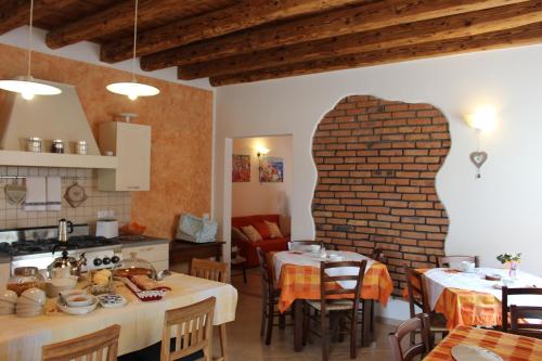 B&B Acero Rosso