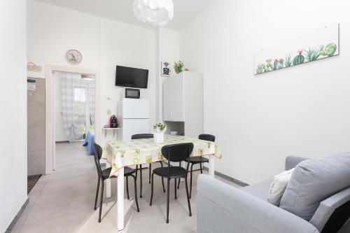  Nicola House Torre San Michele, Ferienwohnung in Cervia