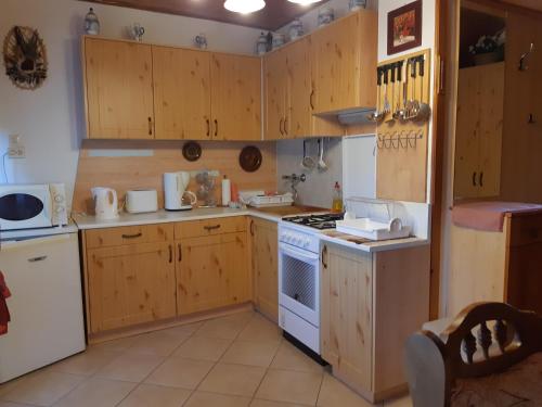 Ágnes Apartman (Agnes Apartman) in Igal