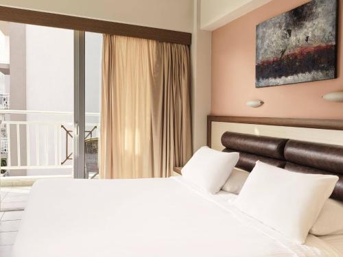 Single Room image 4