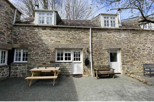 Stonechat, tranquil 3 bedroom cottage, dog friendly gîte à louer Trewen