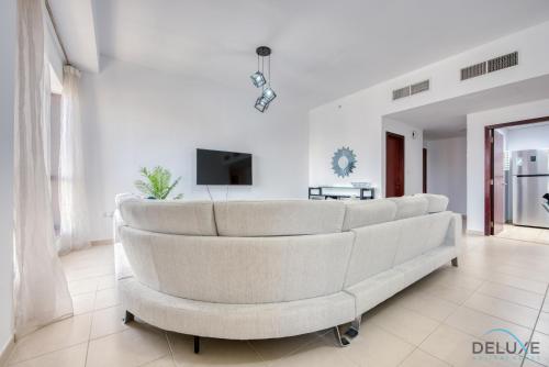 Exceptional 2BR at Bahar 1 JBR by Deluxe Holiday Homes