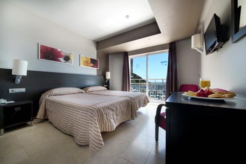 Hotel Porto Calpe - image 12