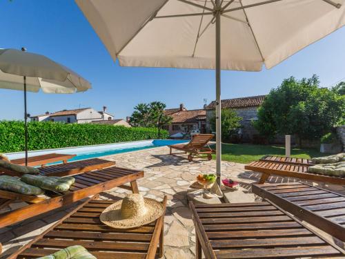 Holiday Home Villa Paula by Interhome in Fabci