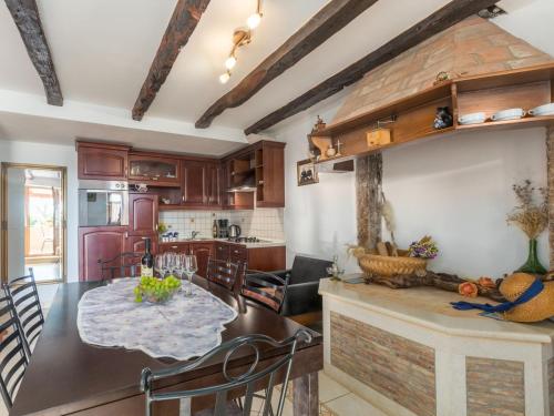 Holiday Home Villa Paula by Interhome in Fabci
