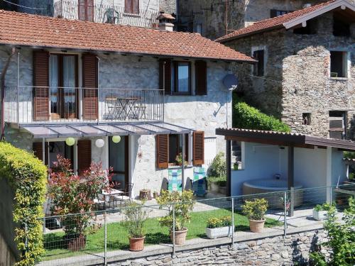  Holiday Home Rustico Simona - GRV255 by Interhome in Gravedona