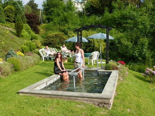 Kert, Cafe-Pension Waldesruh in Willingen (Upland)