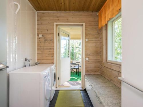 Holiday Home Kärkiniemi by Interhome