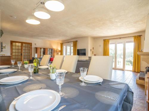 Holiday Home La Mesnière by Interhome (Holiday Home La Mesniere by Interhome) in กาโร