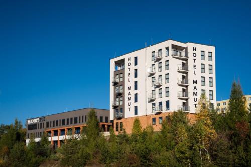Exterior view of Hotel Mamut