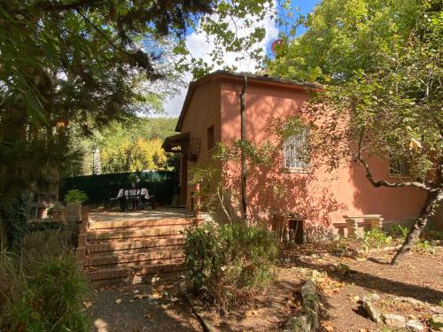  Holiday Home Il Leccio by Interhome, Pension in Podere Dottrina