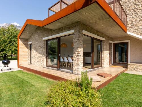  Holiday Home Brezza di Lago-3 by Interhome in Verceia