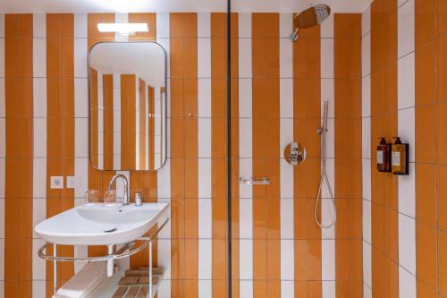 Bazzar Boutique Hotel Room Type - Twin Room