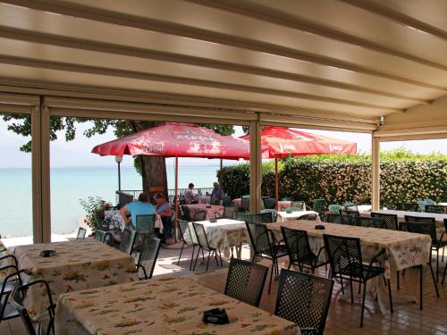 Holiday Home Camping Wien-4 by Interhome 5