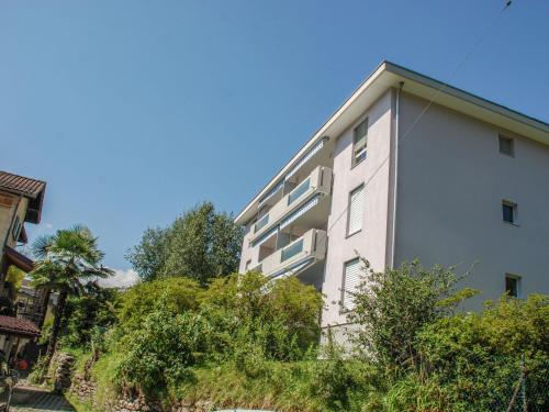 Apartment Simona Fontile 11 by Interhome in Minusio, Schweiz