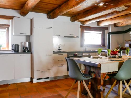  Holiday Home Rustico Gianni by Interhome in Malvaglia