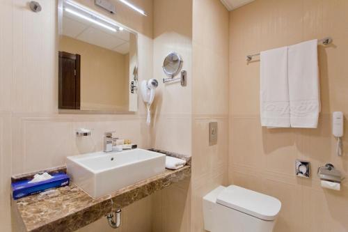 Galeon Residence & SPA — Photo 2