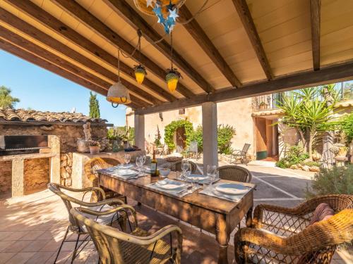  Holiday Home Can Lloret by Interhome in Algaida