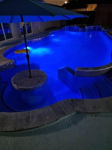 Luxurious House With Bautiful Pool HEATER INCLUID
