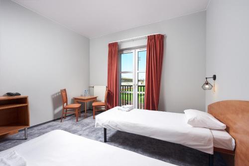 Hotel Anton - image 9