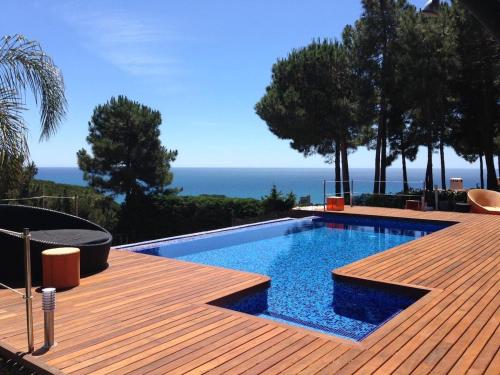 Design villa with sea views - Accommodation - San Pol de Mar