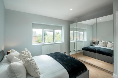 Picture of Skyline Serviced Apartments - Flat B Rockingham Way