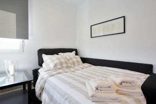 One-Bedroom Apartment image 1