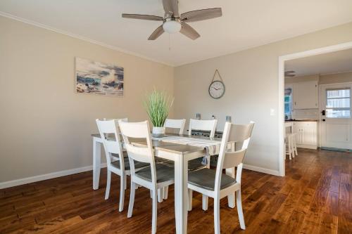 Spacious beach home ready for Family Memories! secondary