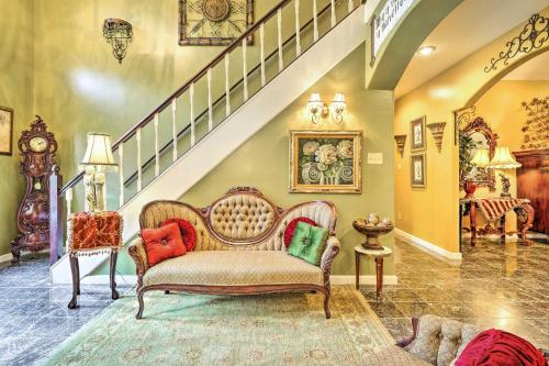 Victorian Hernando Home about 25 Miles to Memphis in Hernando (Mississippi)