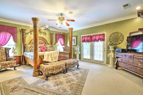 Victorian Hernando Home about 25 Miles to Memphis in Hernando (Mississippi)