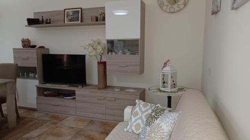 Elisabeth's home Room Type - One-Bedroom Apartment